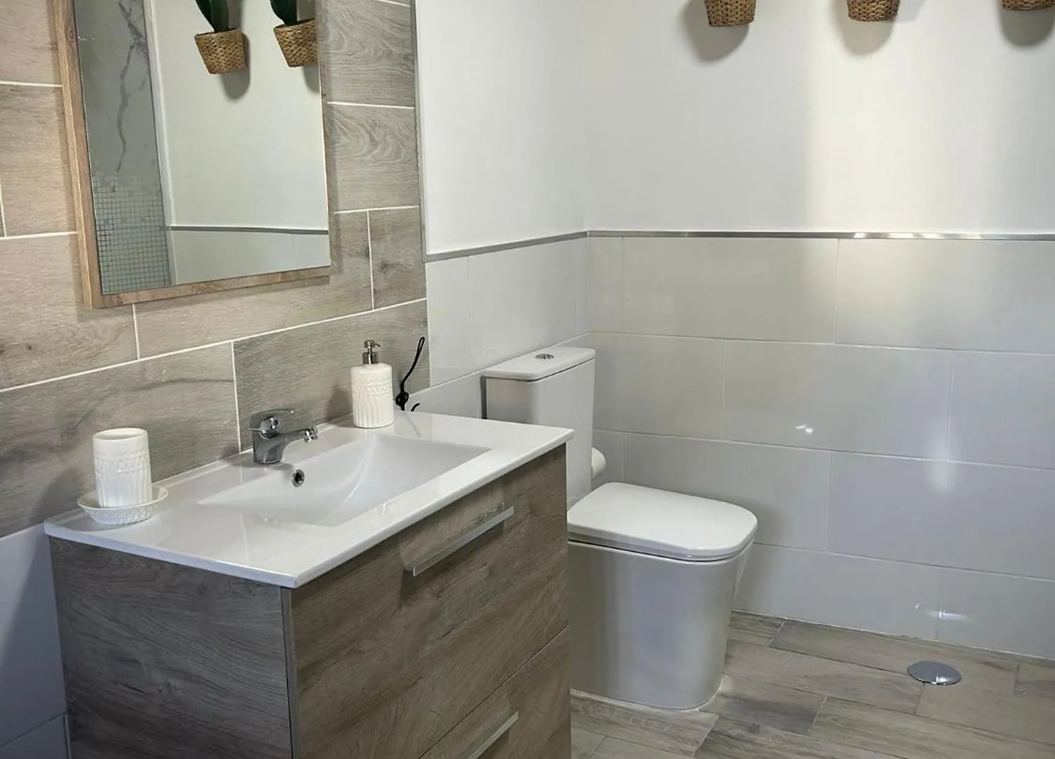 Plaza De La Fuente Granadilla De Abona Tenerife Sur Only Adults Con Terraza Privada